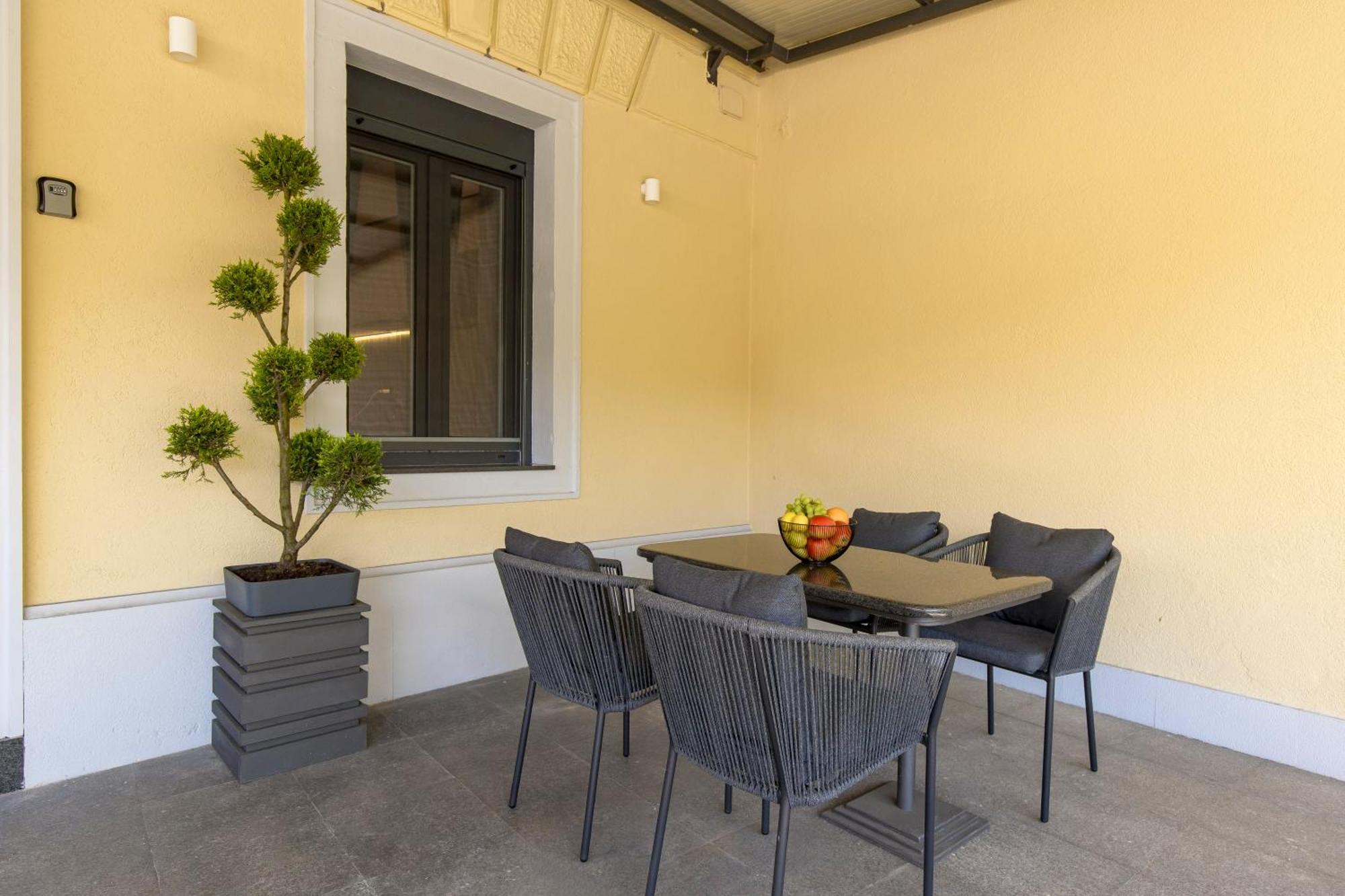Apartment Greenri Rijeka Exterior photo